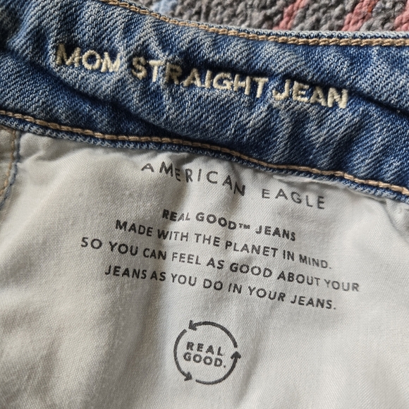 American Eagel Distressed Women's Jeans with Plaid Patch Inserts - Picture 7 of 7